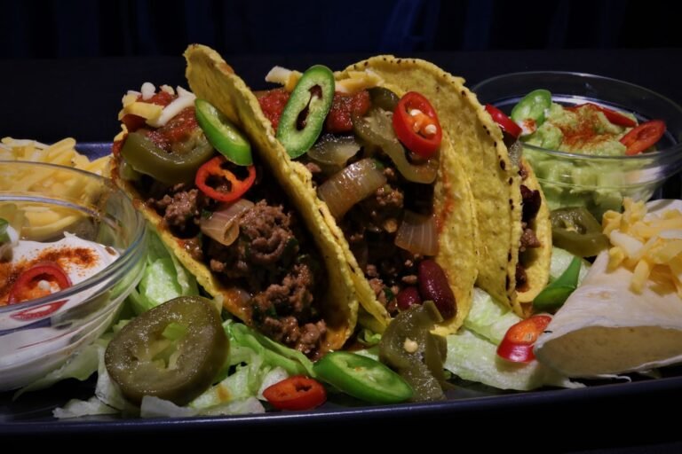 calories in ground beef tacos - Photo by George Cummings on Unsplash